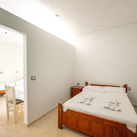 Celi Apartment Sarande